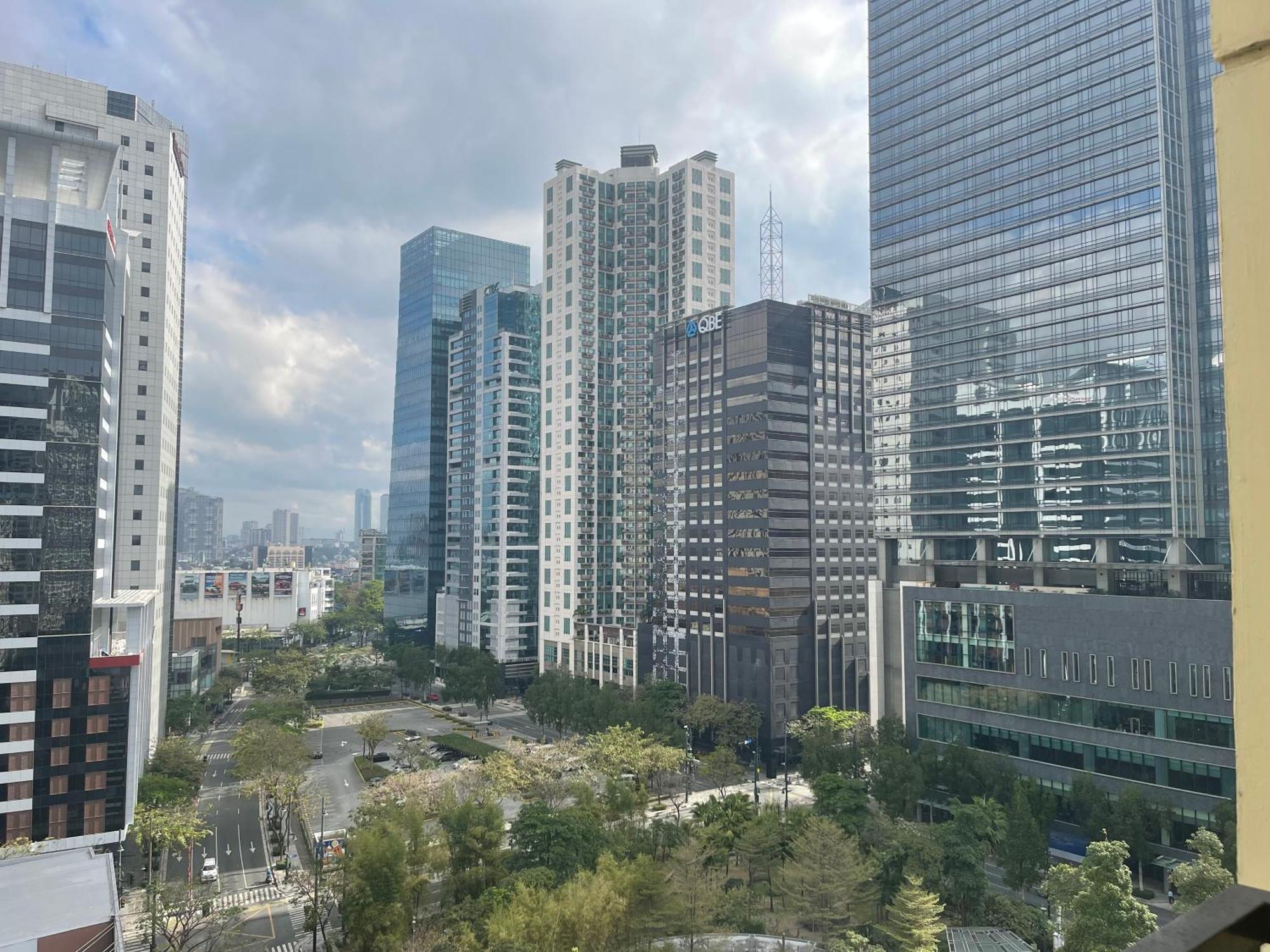 Spacious 1 Bedroom Unit Forbeswood Heights 따구익 외부 사진
